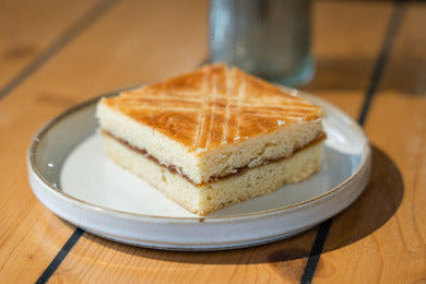 Gâteau breton pomme-caramel